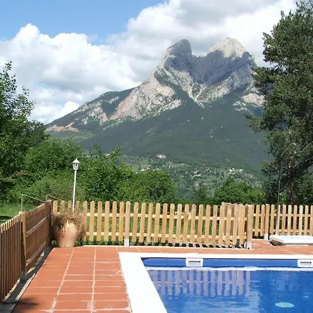 Pedraforca بيت ضيافة 2*