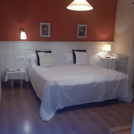 Konukevi Pedraforca Saldés