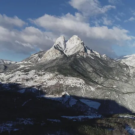 Pedraforca Гостевой дом 2*